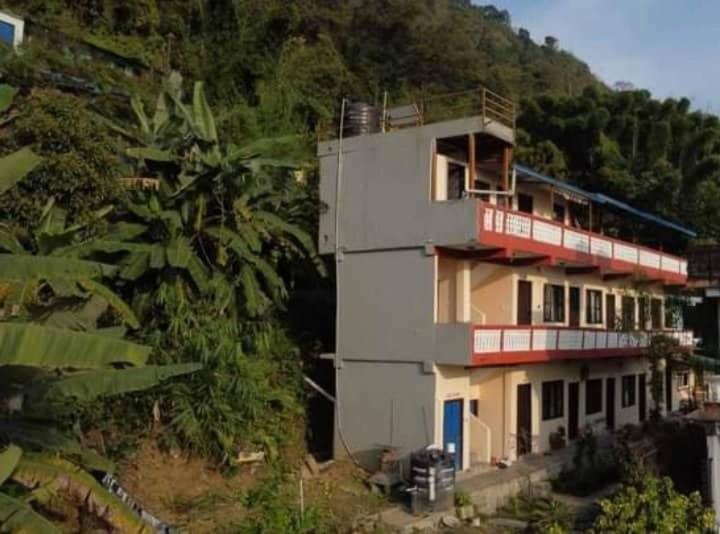 Peace Guest House Pokhara Dış mekan fotoğraf